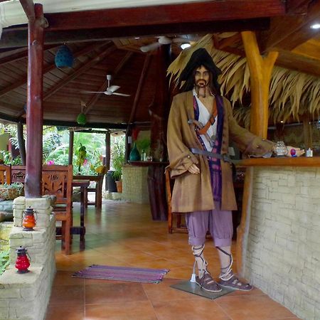 Hotel Casa Caribbean Coconut à Cahuita Extérieur photo