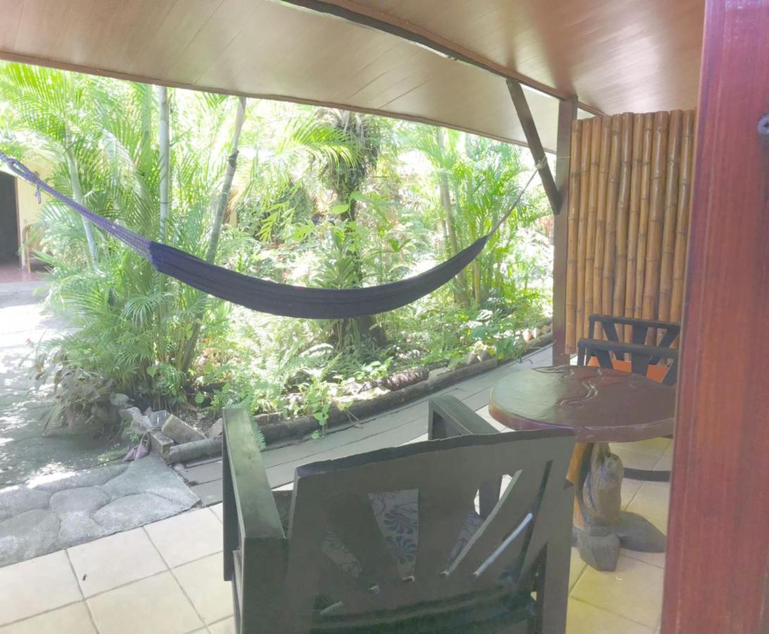 Hotel Casa Caribbean Coconut à Cahuita Extérieur photo