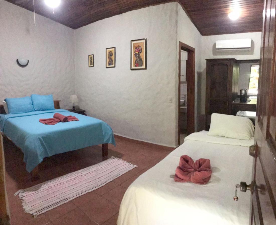 Hotel Casa Caribbean Coconut à Cahuita Extérieur photo