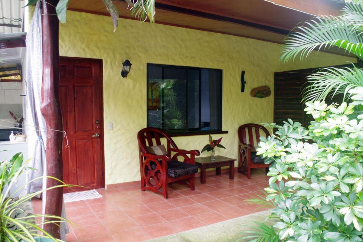 Hotel Casa Caribbean Coconut à Cahuita Extérieur photo