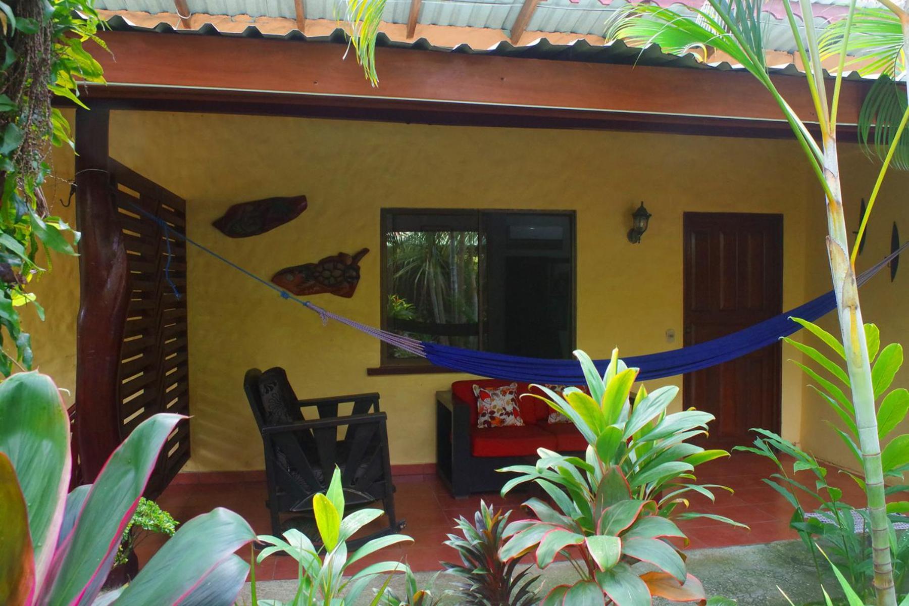 Hotel Casa Caribbean Coconut à Cahuita Extérieur photo